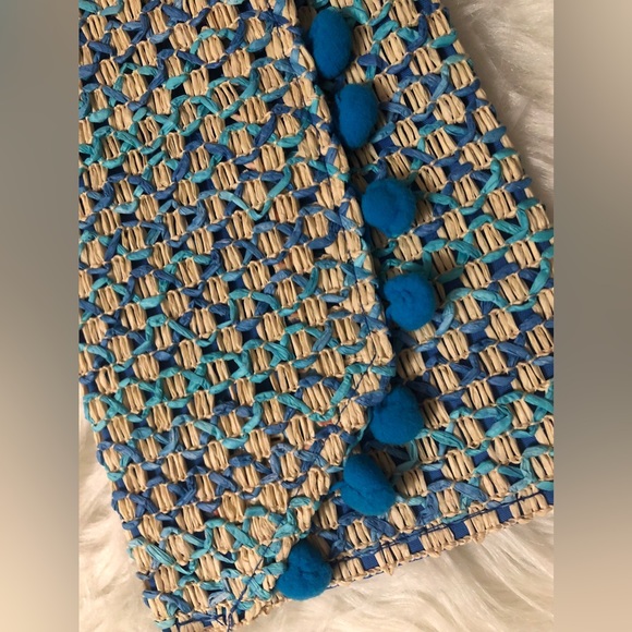 SHEIN clutch handbag & earrings - Picture 9 of 9